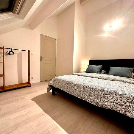 La Little House De Dinant - Esc'Appart Luaran gambar